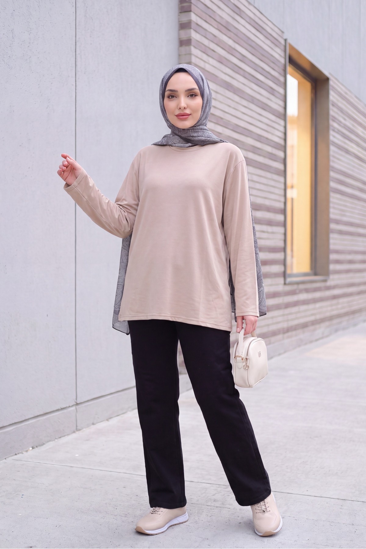 Crew Neck, Spanish Sleeve, Padded Shoulder Undershirt Blouse -Mink color