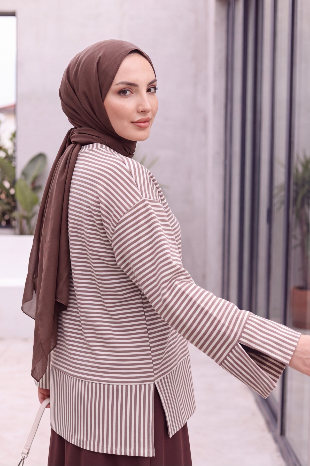 Crew Neck Slit Striped Viscose Sweatshirt -Light coffee