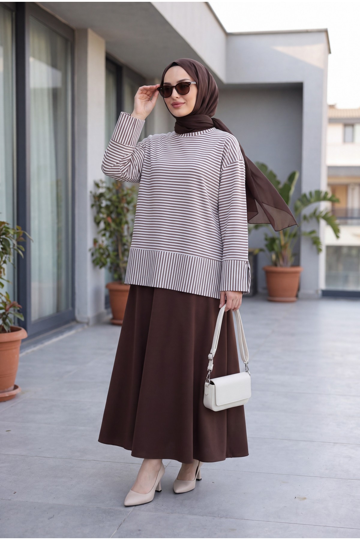 Crew Neck Slit Striped Viscose Sweatshirt -Light coffee