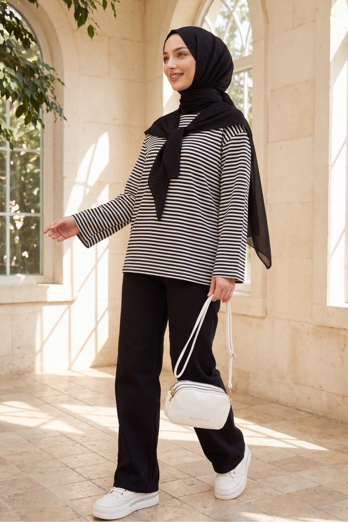 Fine-Striped Wide-Sleeve Crew-Neck Sweatshirt with Scarf Detail -Black