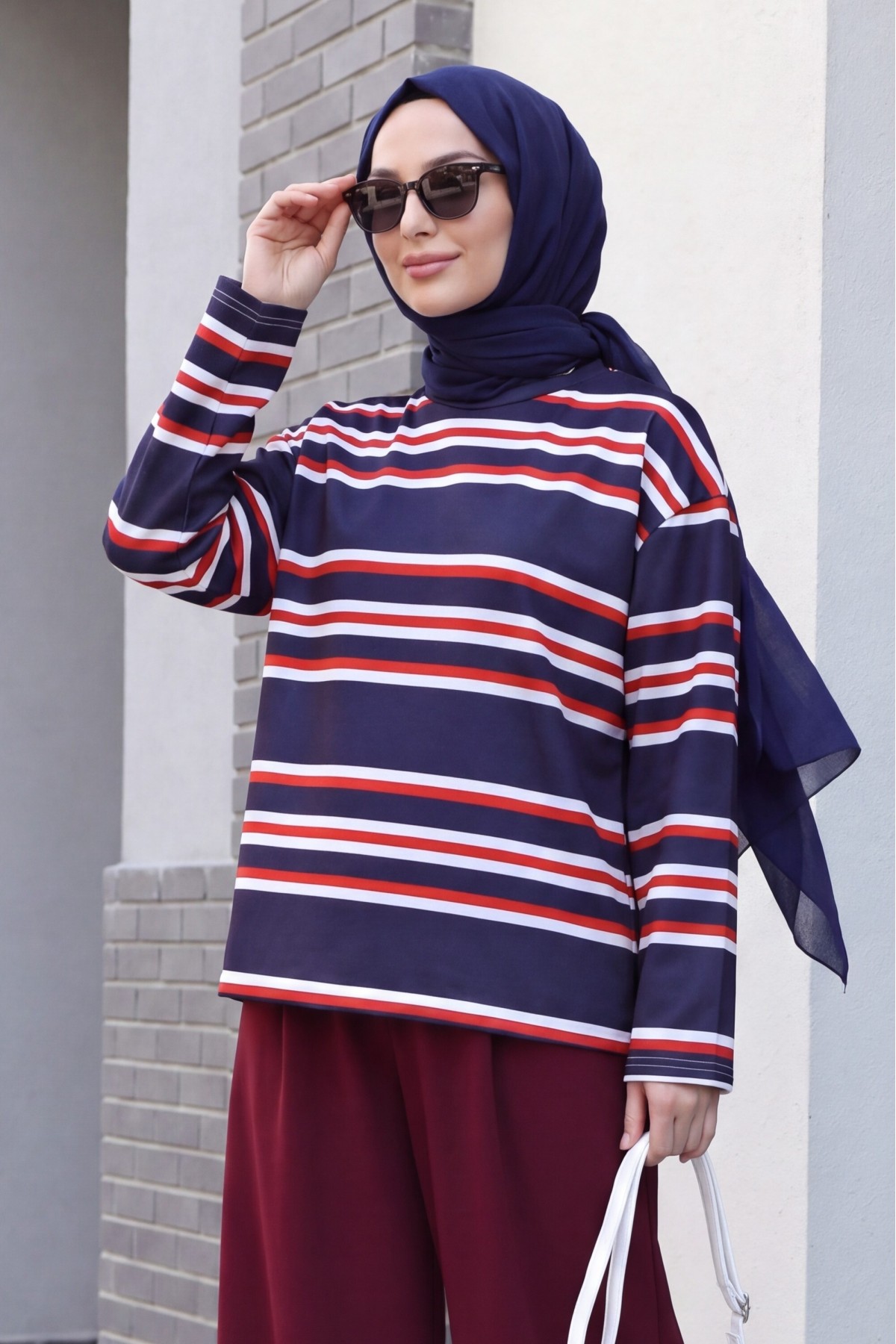 Crew Neck Thick-Striped Relaxed-Fit Jersey Sweatshirt -Navy blue
