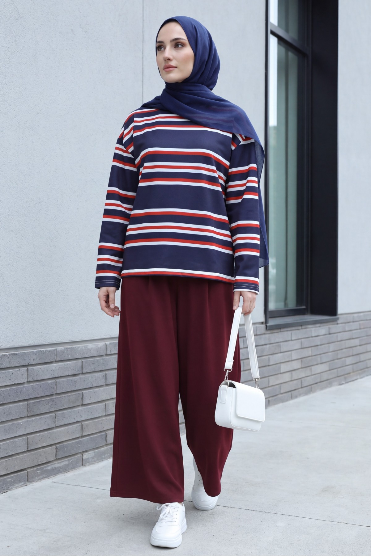 Crew Neck Thick-Striped Relaxed-Fit Jersey Sweatshirt -Navy blue
