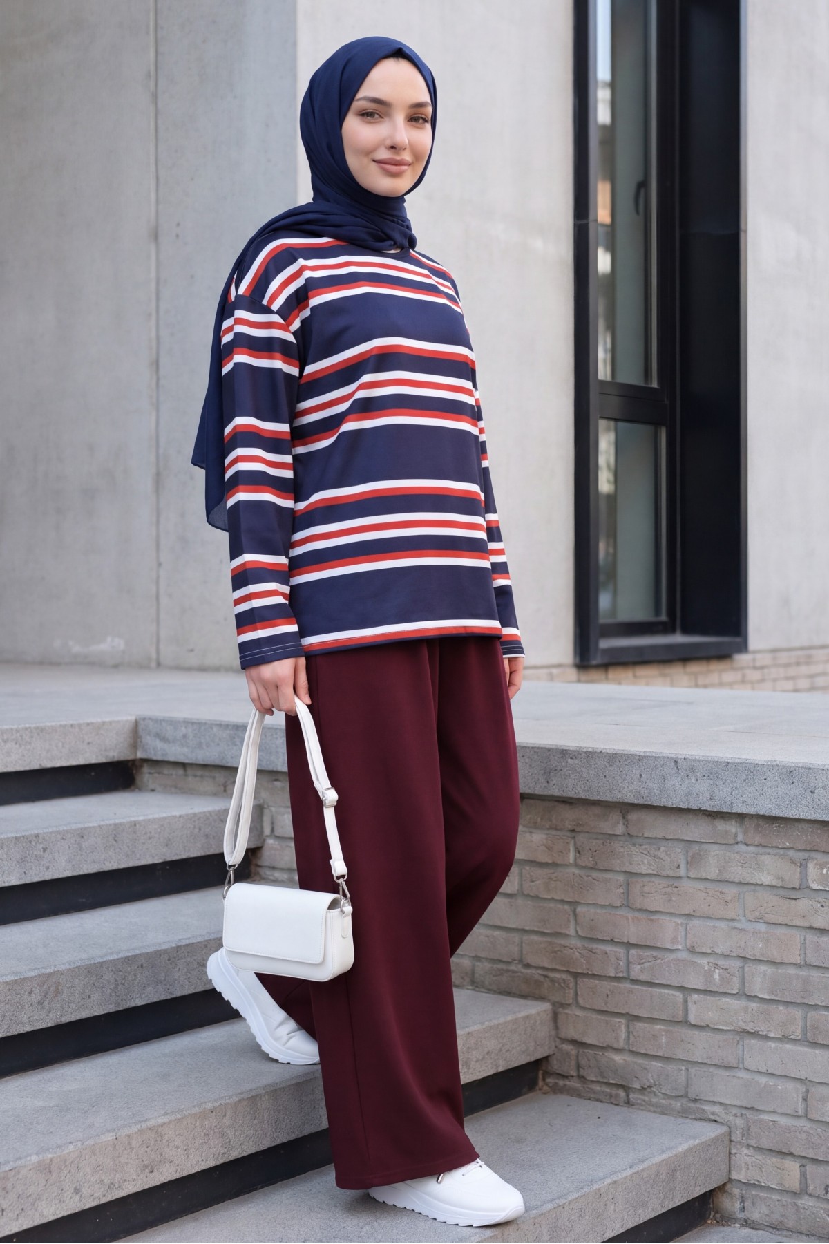 Crew Neck Thick-Striped Relaxed-Fit Jersey Sweatshirt -Navy blue