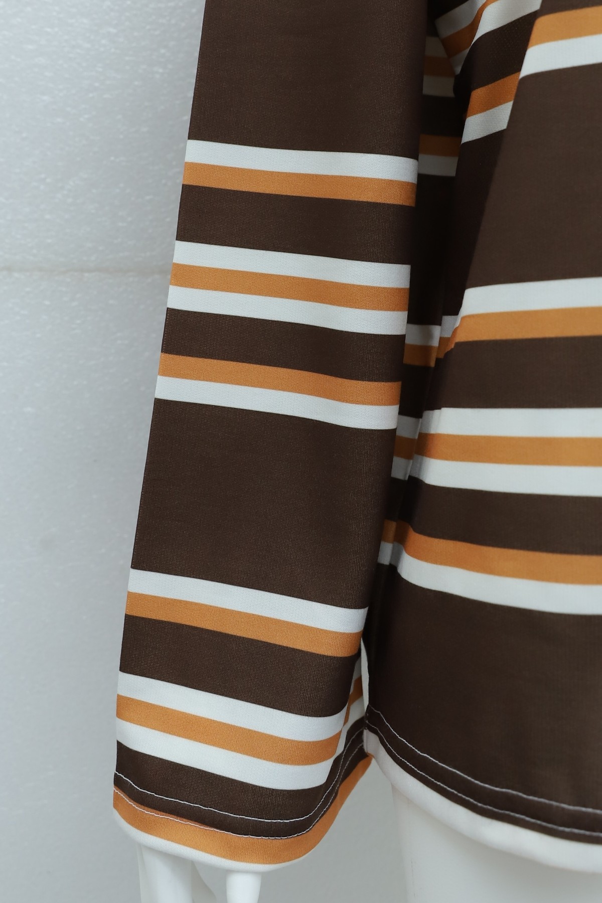 Crew Neck Thick-Striped Relaxed-Fit Jersey Sweatshirt -Brown