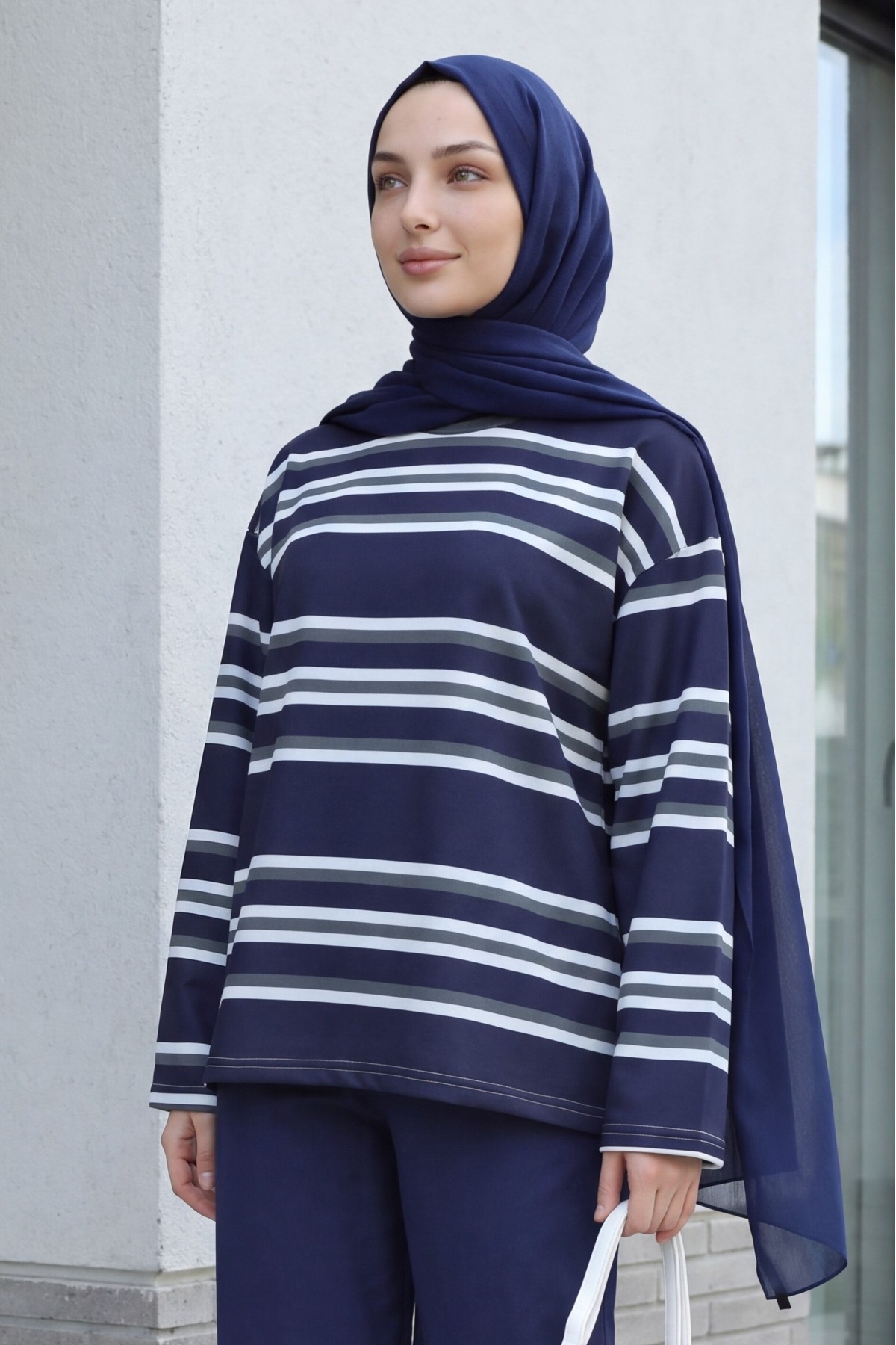 Crew Neck Thick-Striped Relaxed-Fit Jersey Sweatshirt -Smoked 
