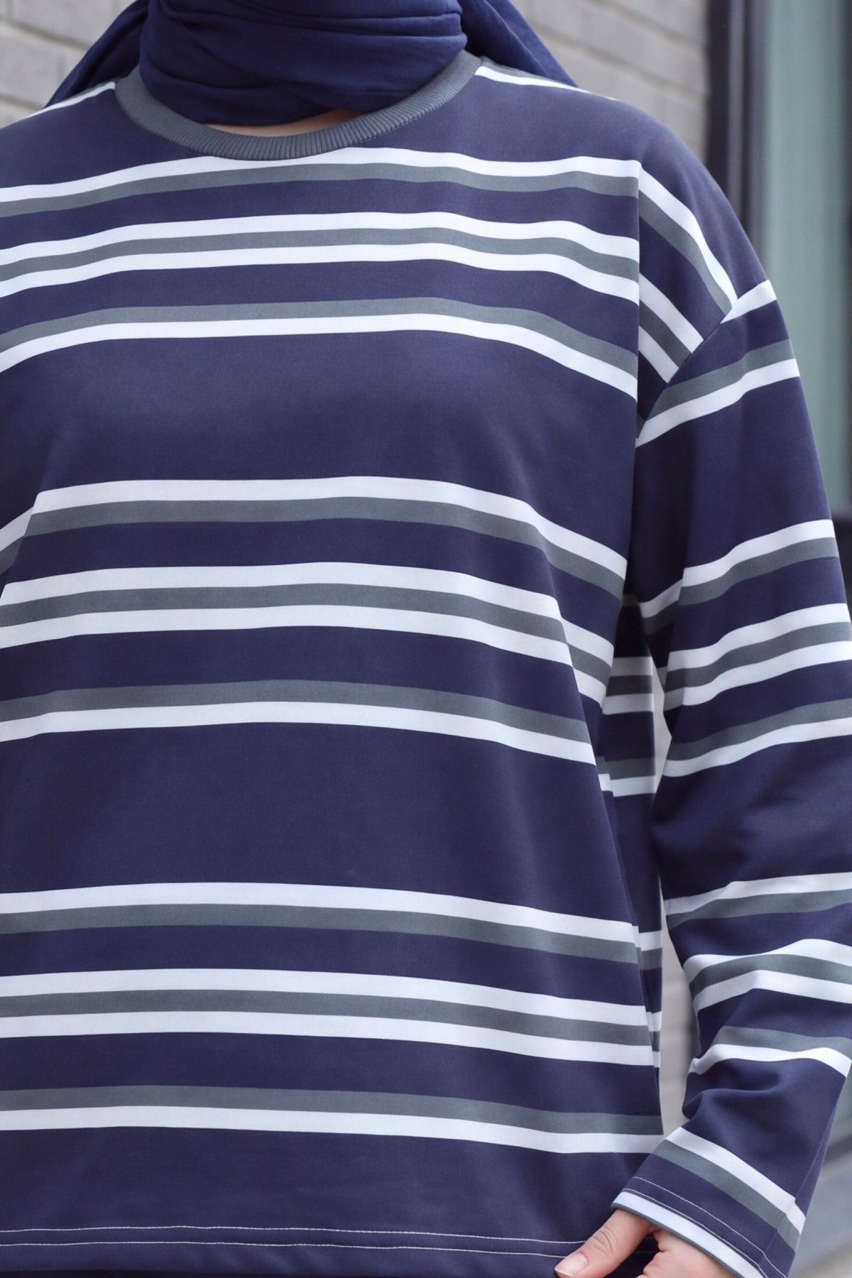Crew Neck Thick-Striped Relaxed-Fit Jersey Sweatshirt -Smoked 