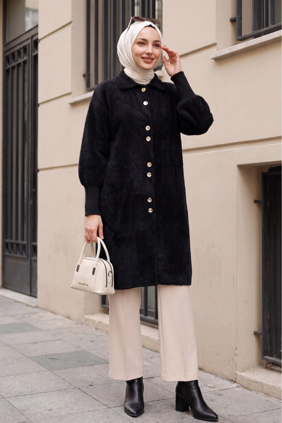 Buttoned Front Long Bearded Soft Cardigan -Black