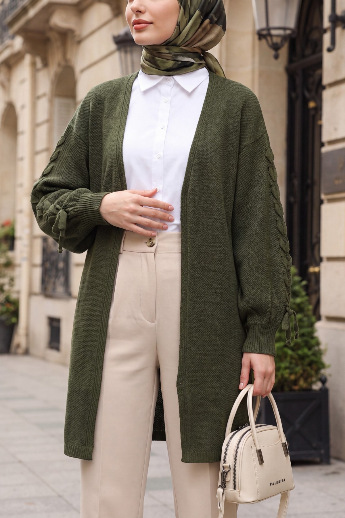 Loose-fitting knitted cardigan with braided sleeves -Khaki