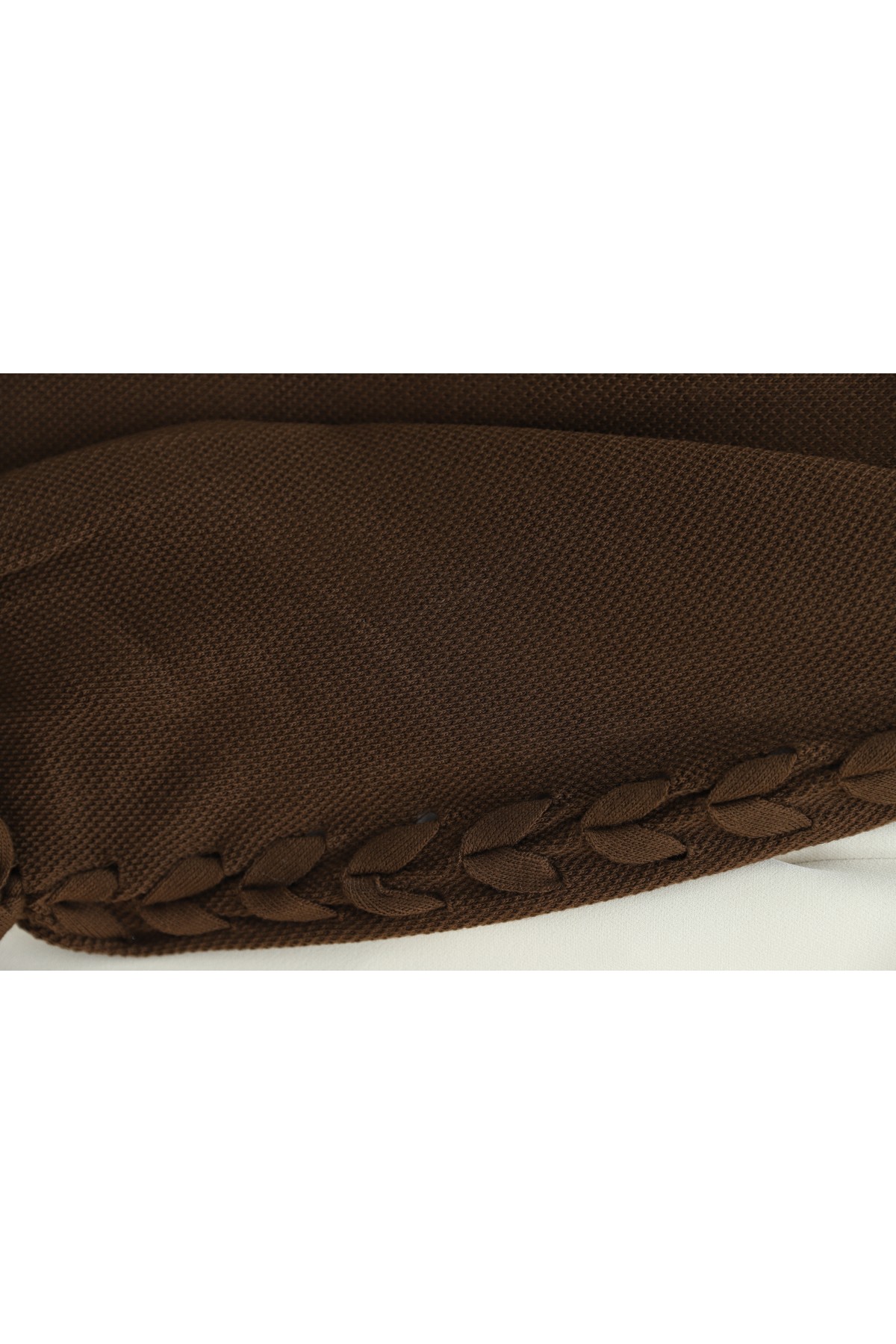 Loose-fitting knitted cardigan with braided sleeves -Brown