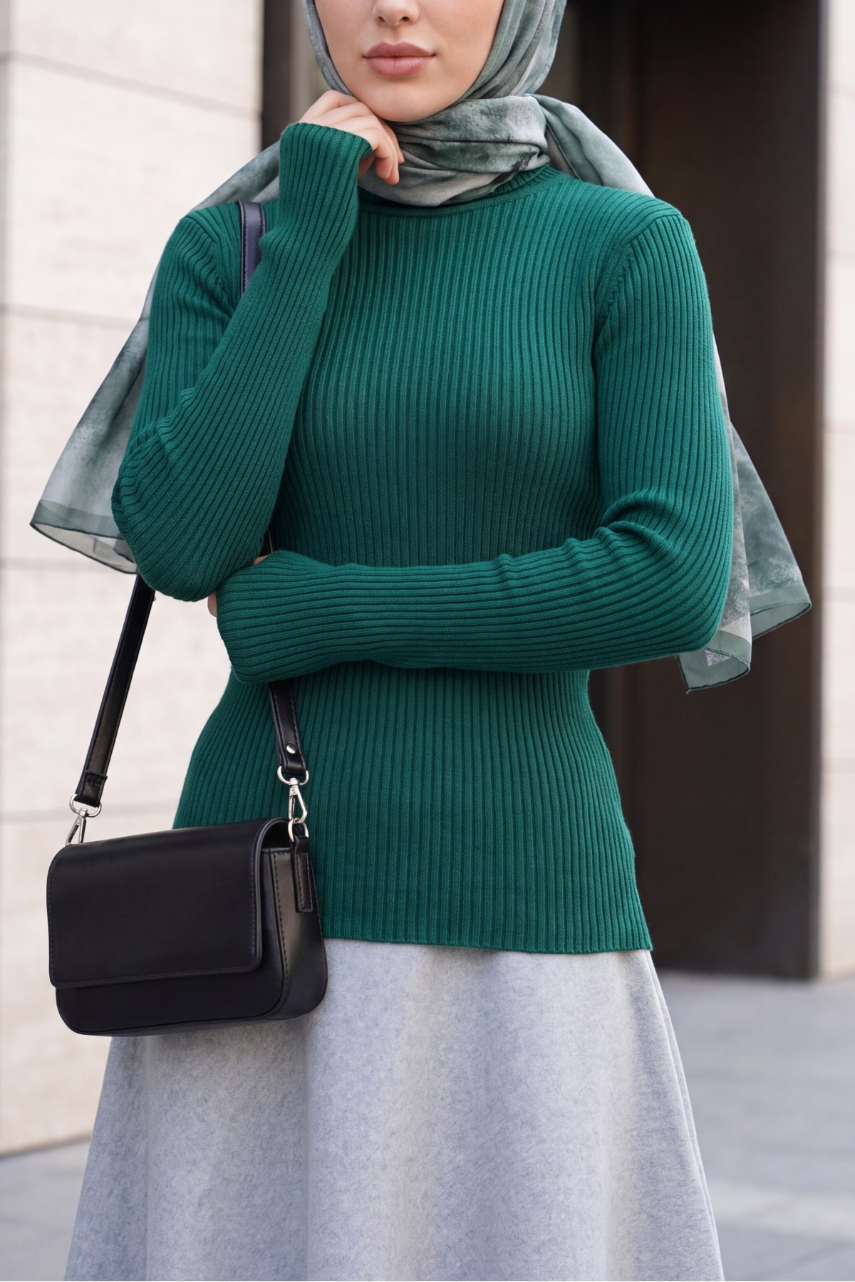 Turtleneck Knitted Bodysuit with Finger-Loop Detail -Emerald