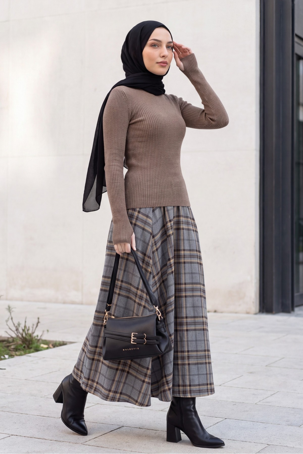 Turtleneck Knitted Bodysuit with Finger-Loop Detail -Light coffee