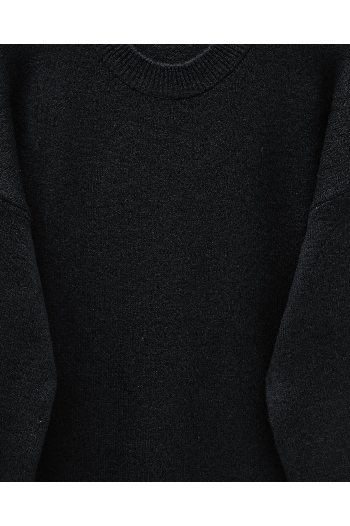Round Neck Soft Knit Sweater with Flower Detail on the Sleeves -Black