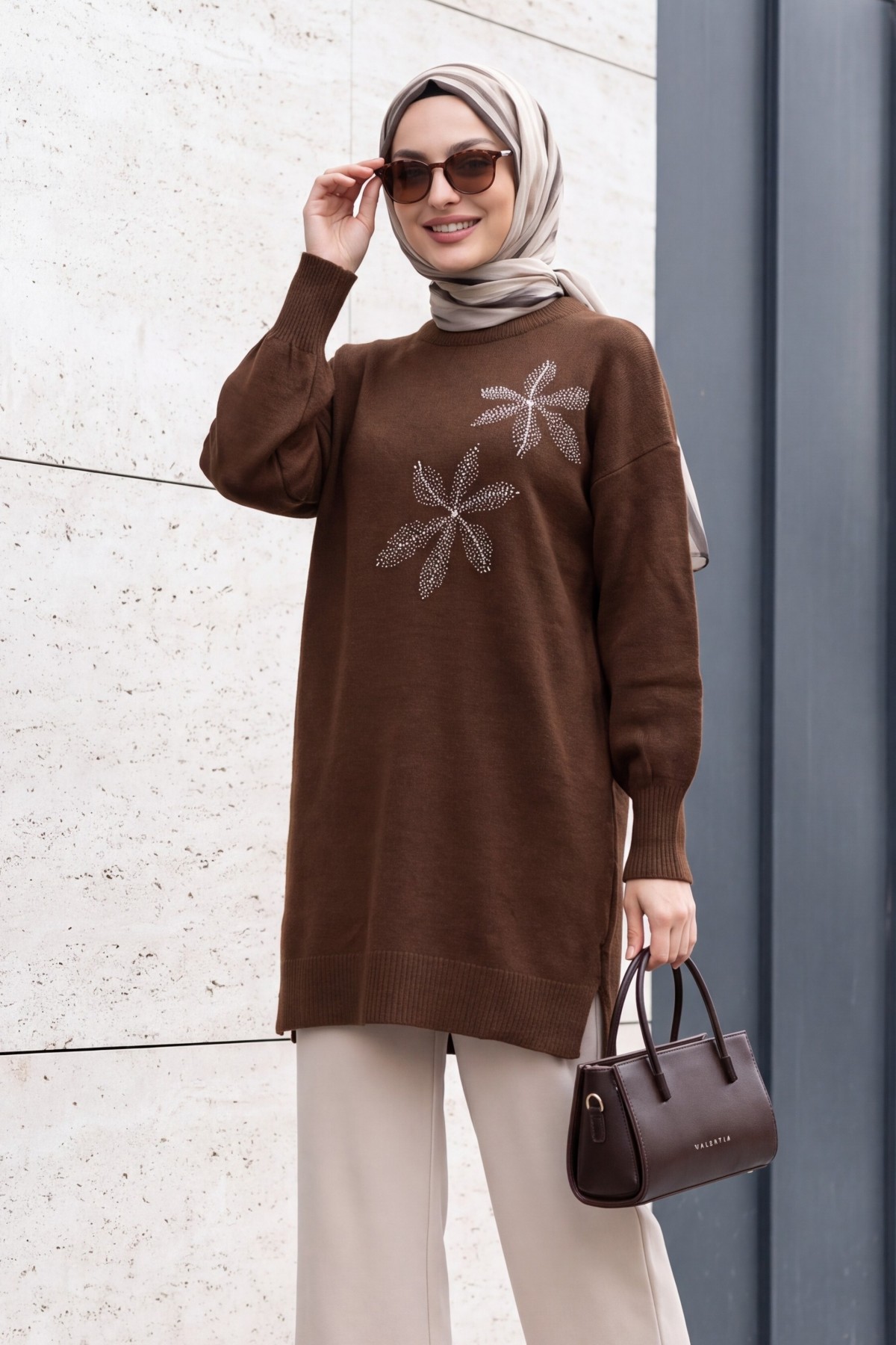 Floral Stone-Embellished Knit Tunic with Balloon Sleeves and Slits -Brown