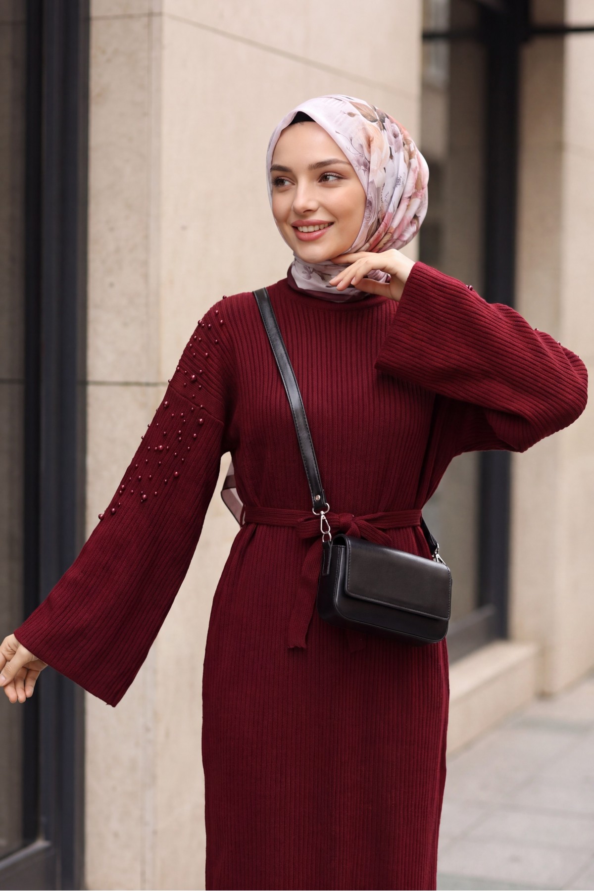 Ribbed Knit Dress with Belt and Scattered Pearls on the Front -Maroon