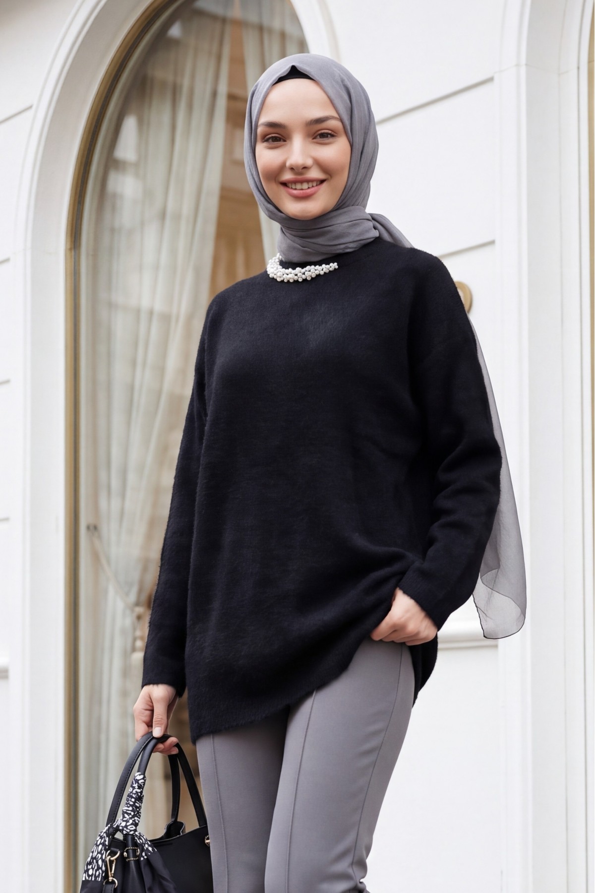 Fuzzy Knit Tunic with Pearl Detail on the Collar -Black