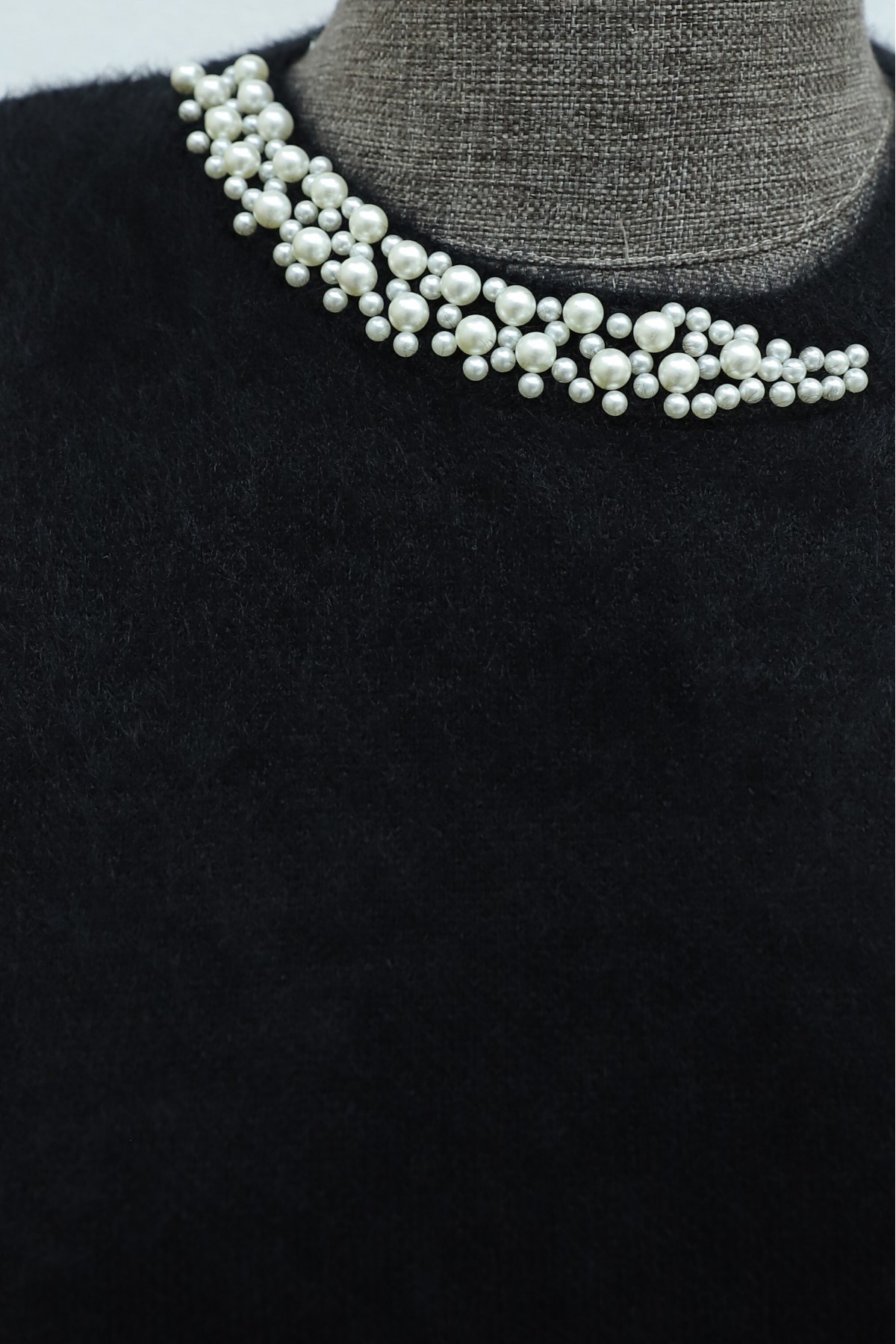 Fuzzy Knit Tunic with Pearl Detail on the Collar -Black