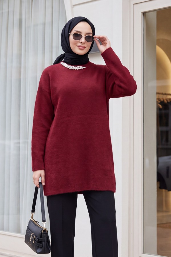 Fuzzy Knit Tunic with Pearl Detail on the Collar -Maroon
