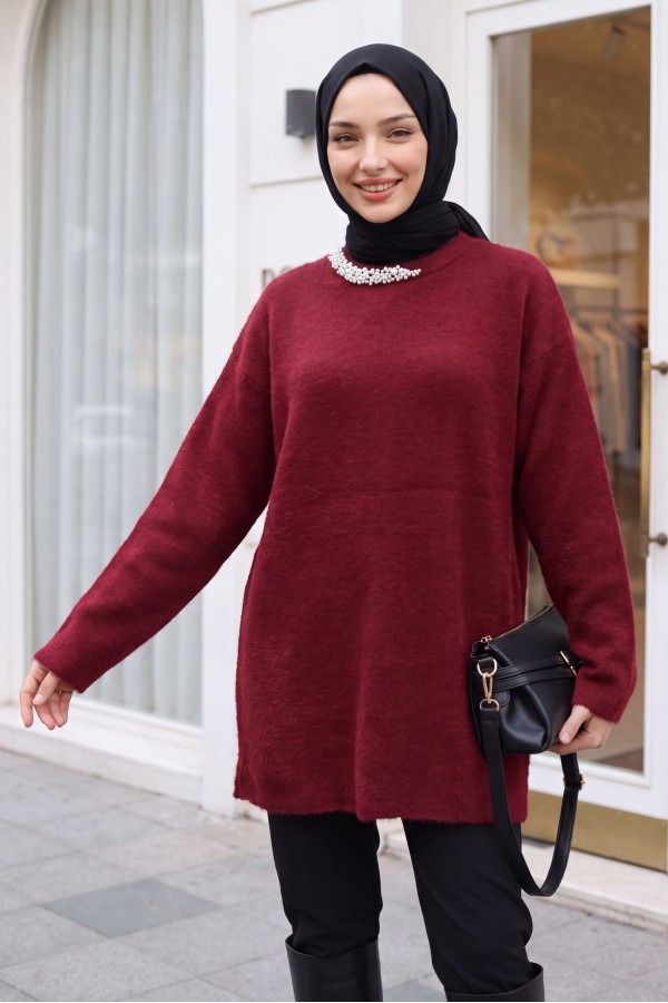 Fuzzy Knit Tunic with Pearl Detail on the Collar -Maroon