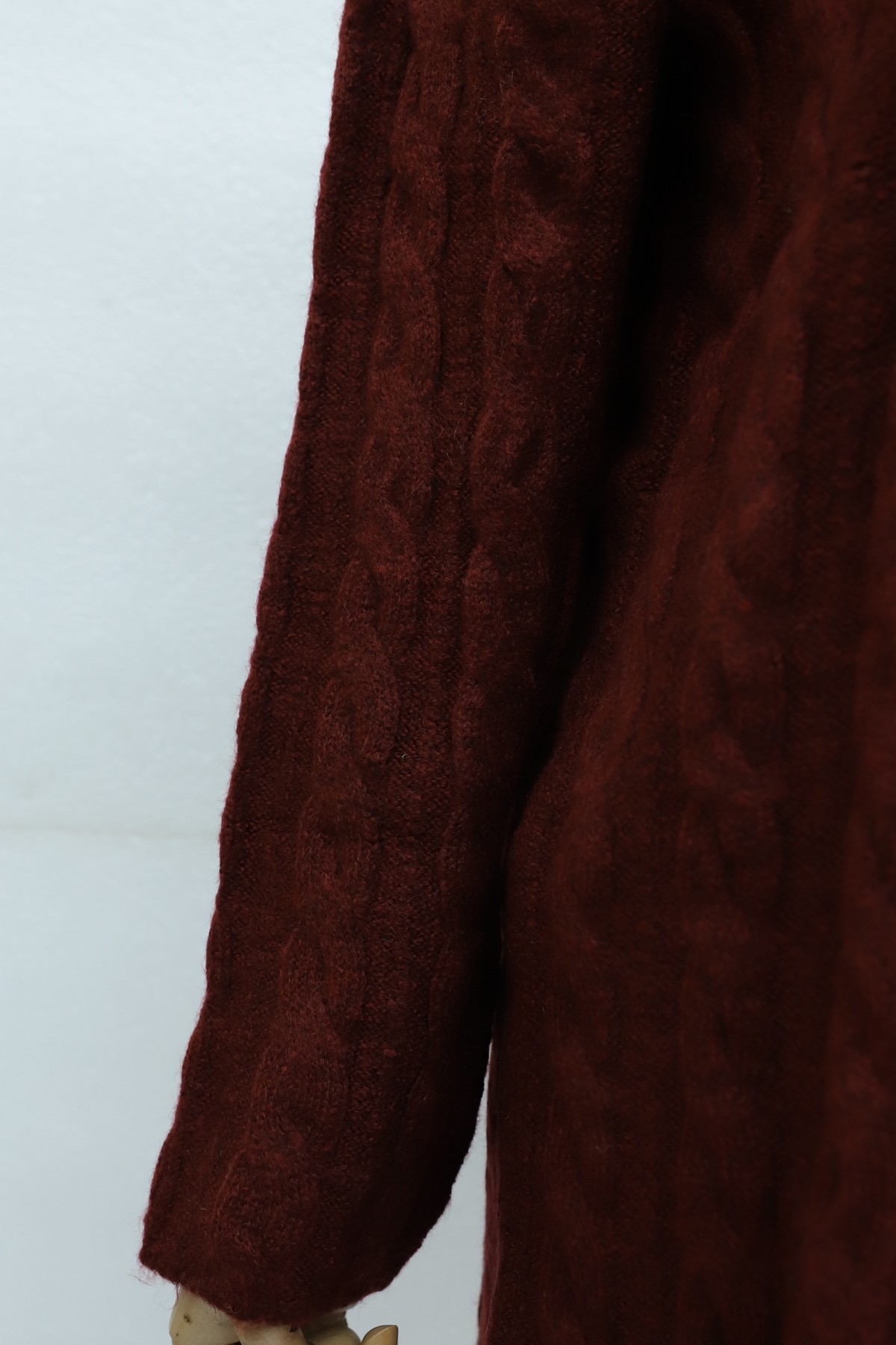Cable-Knit Cardigan with Pearl Buttons -Maroon