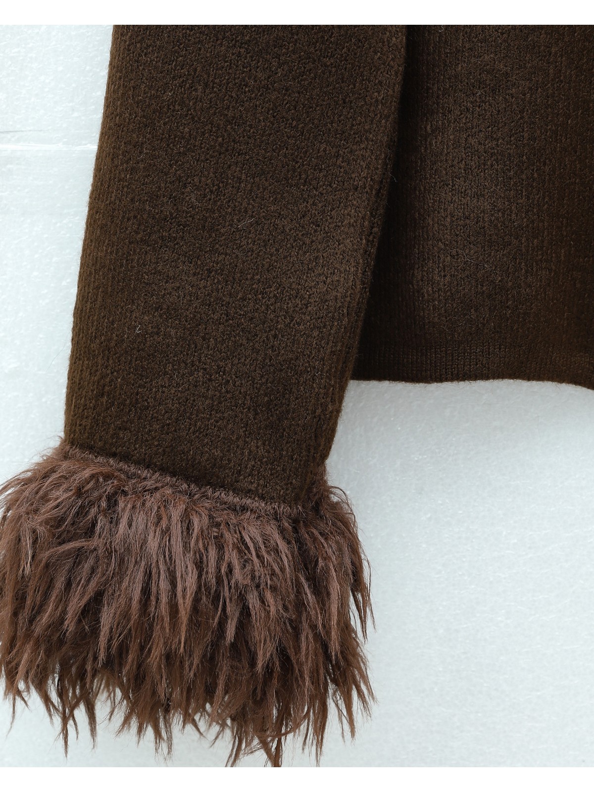 Kalp Düğmeli Kolu Saçaklı Triko Hırka -K. Kahve