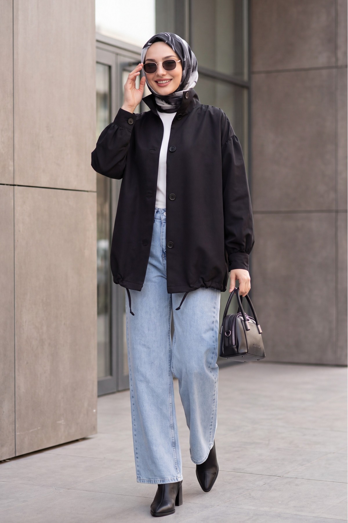 Balloon-Sleeve Lined Trench Coat with Double Pockets and Buttons -Black