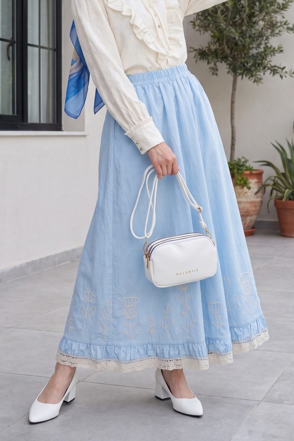 Lace Embroidered Elastic Waist Skirt   -Blue