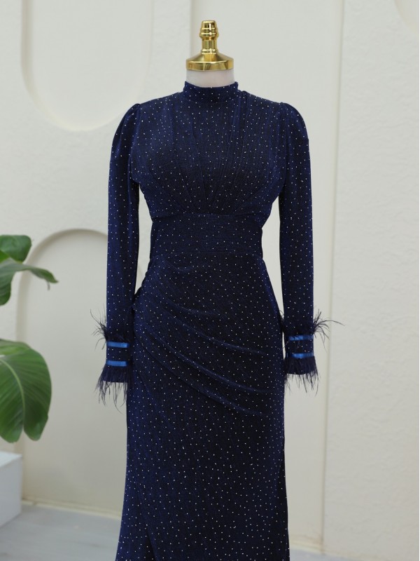 Kolu Tüylü Önü Çift Kuyruklu Abiye -Laci