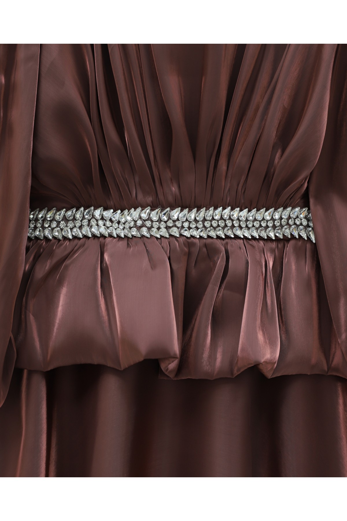 Beli Volan Detaylı Taşlı Janjan Saten Abiye -G.Kurusu