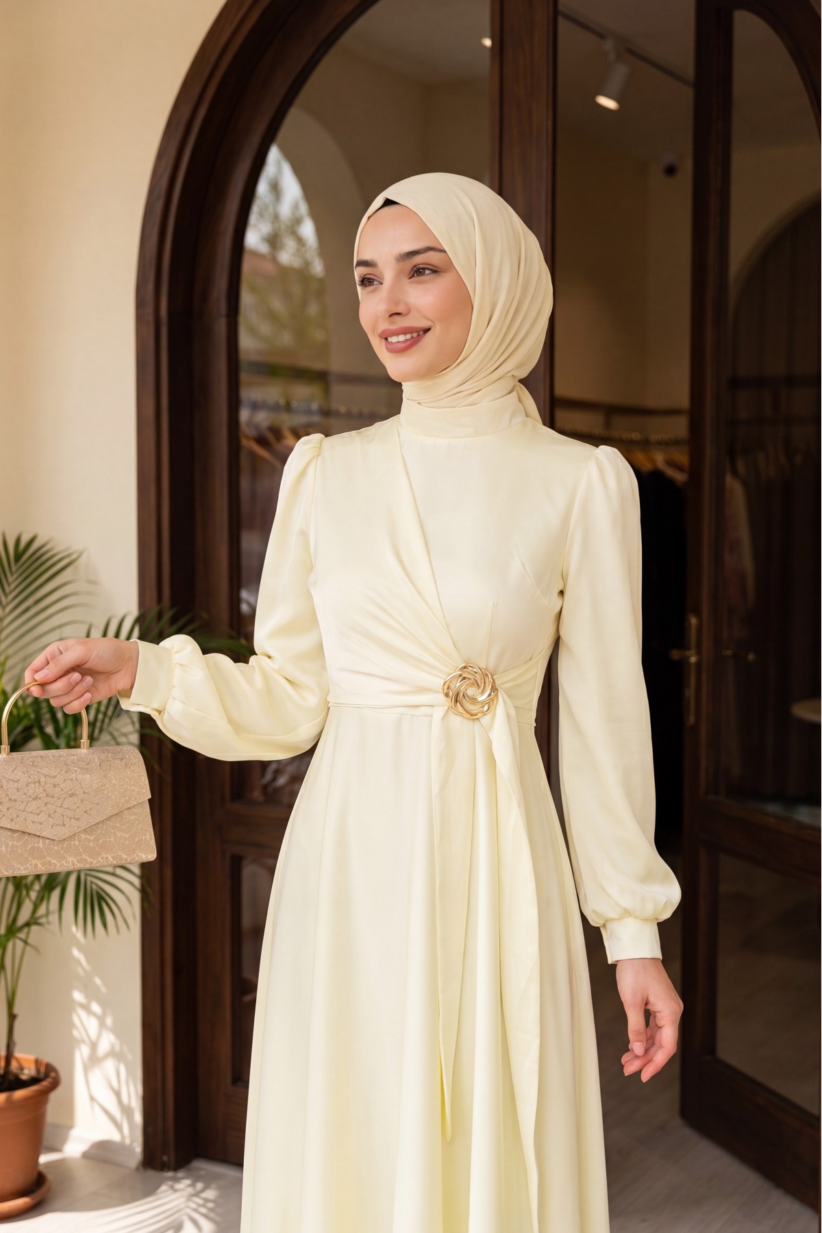 Beli Yandan Bağcıklı Tokalı Saten Abiye  -Ekru