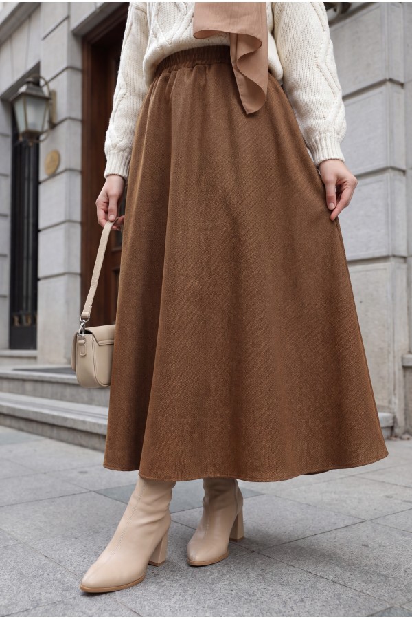 Diagonal Skirt with Elastic Waist and Double Pockets -Snuff