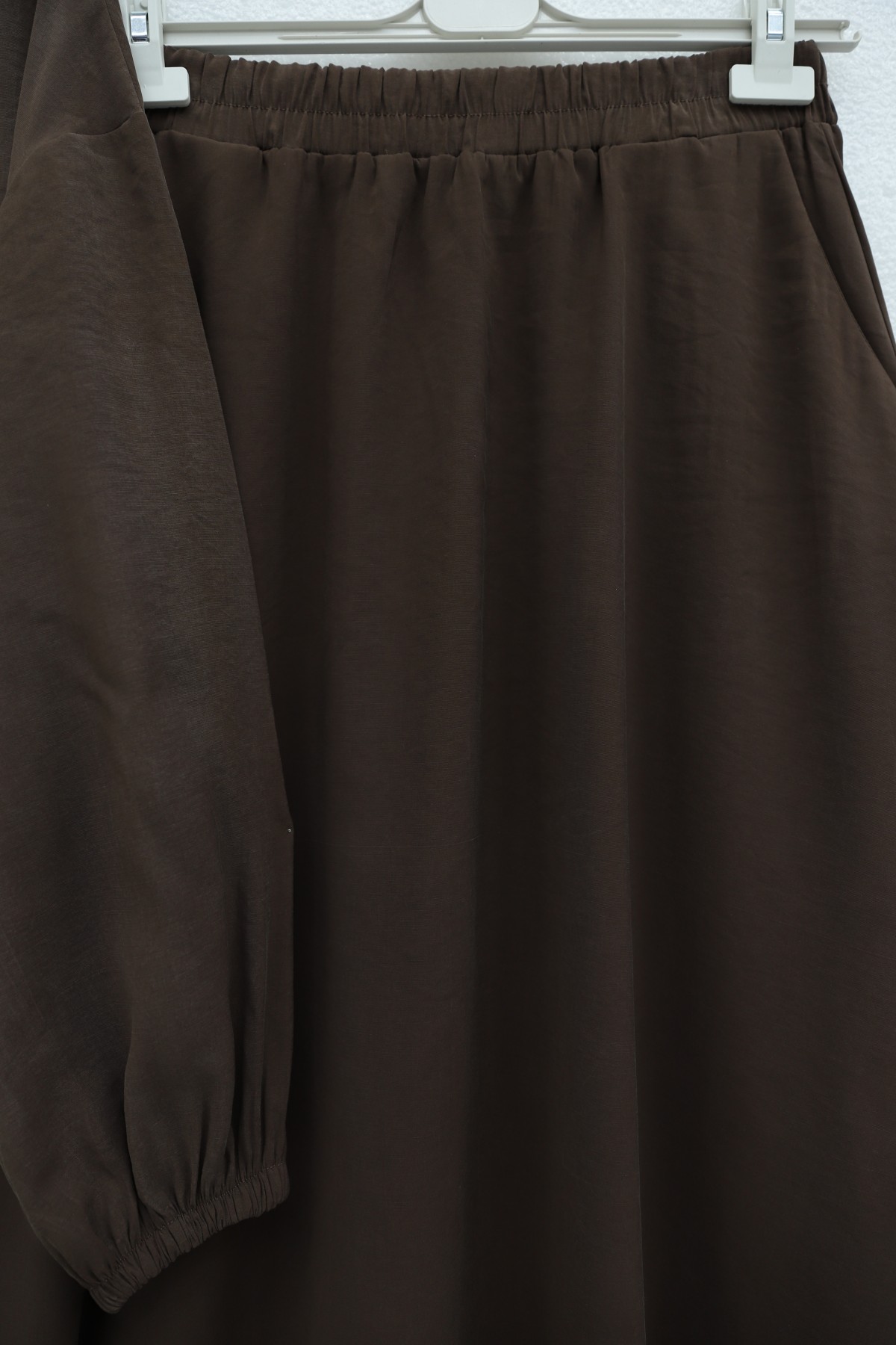 Kolu Lastikli Önü İncili Düğmeli Etekli Modal Takım -Kahve