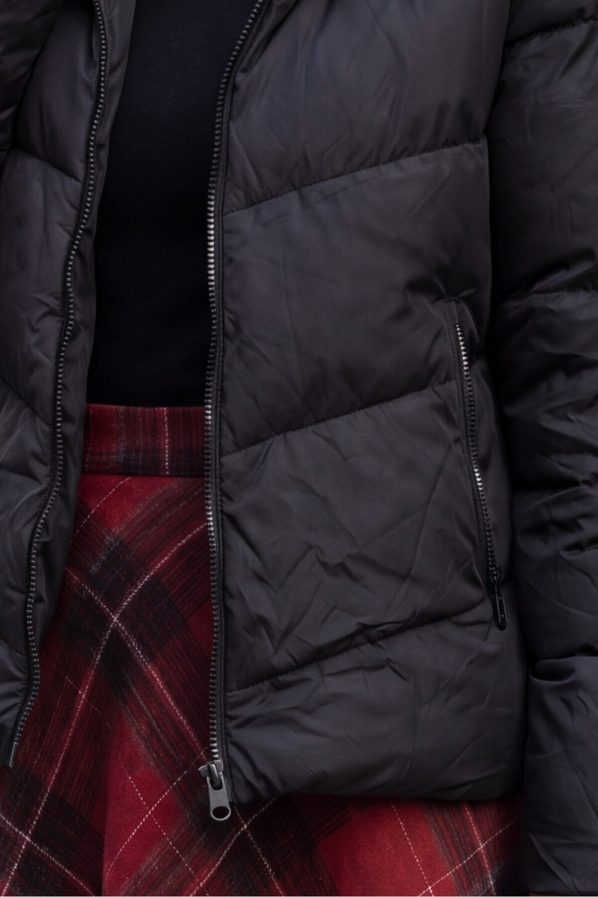 Fixed Hooded Zippered Winter Coat -Black