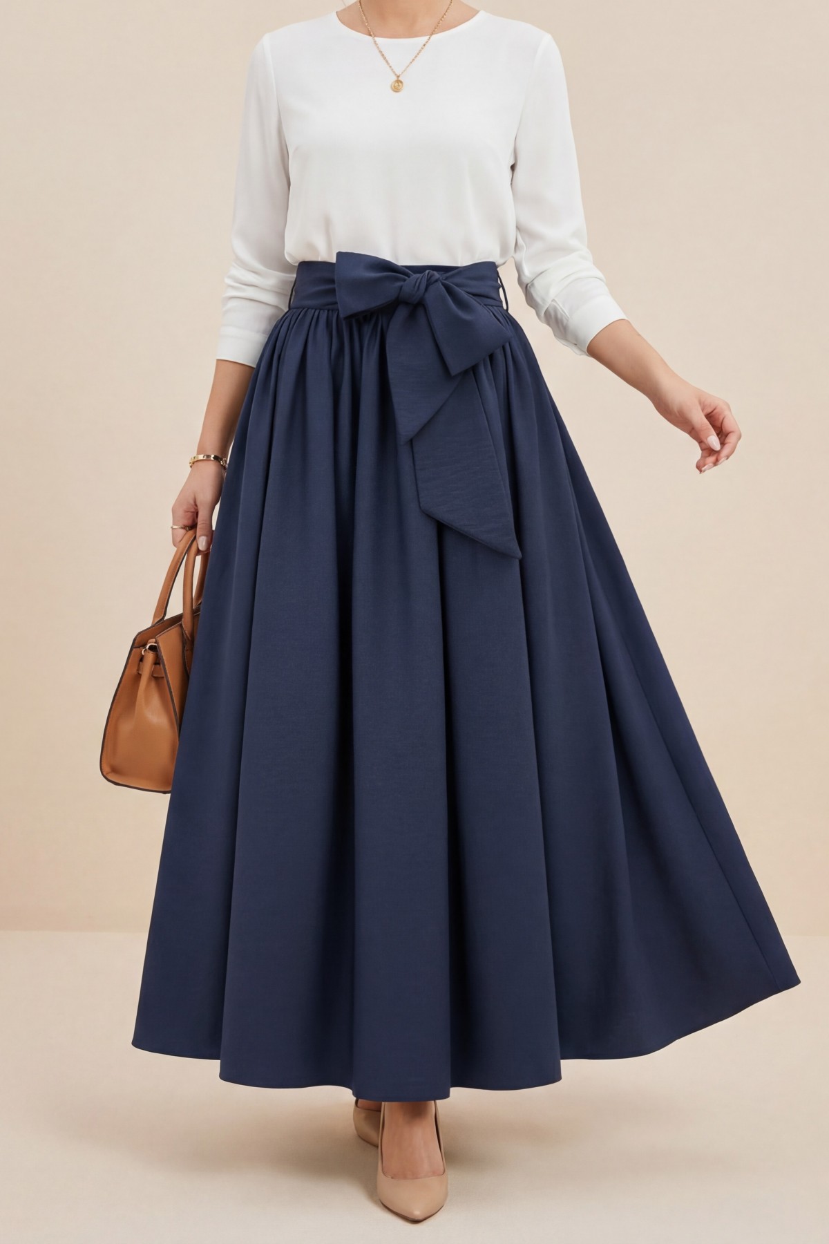 Pleated Belted Parachute Skirt     -Navy blue