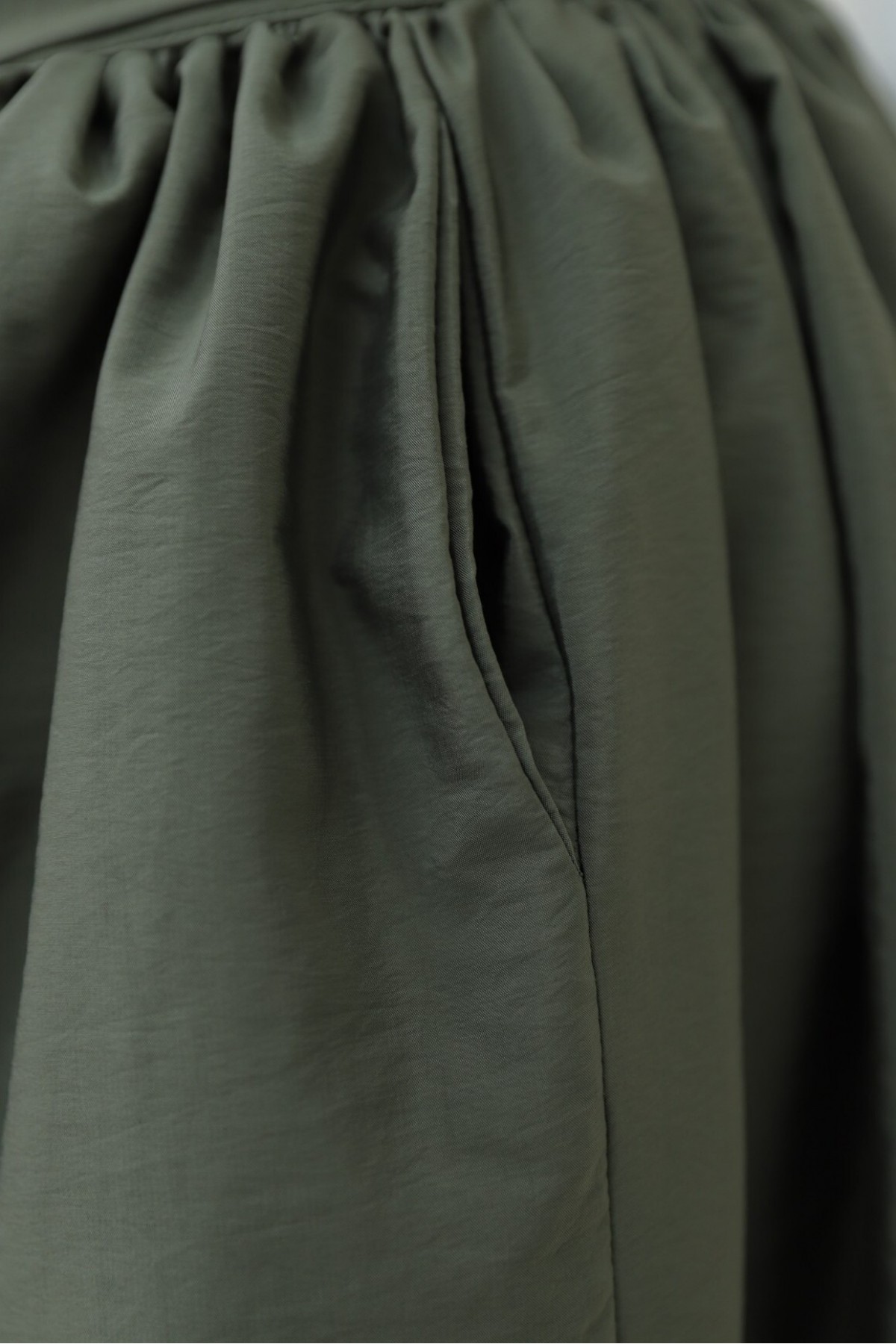 Pleated Belted Parachute Skirt -Khaki