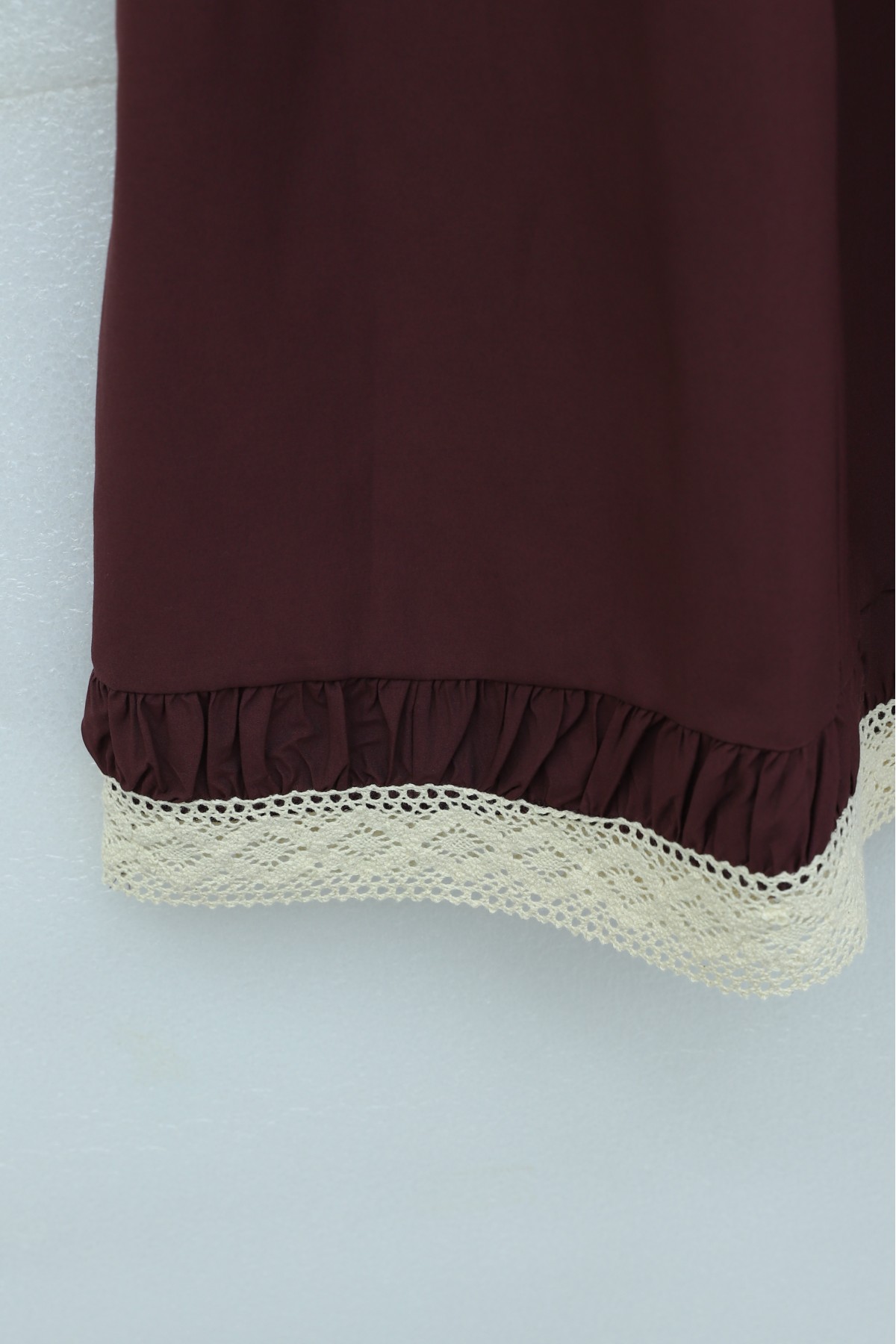 Beli Lastikli Ucu Dantel Detaylı Cepli Poplin Etek  -Bordo