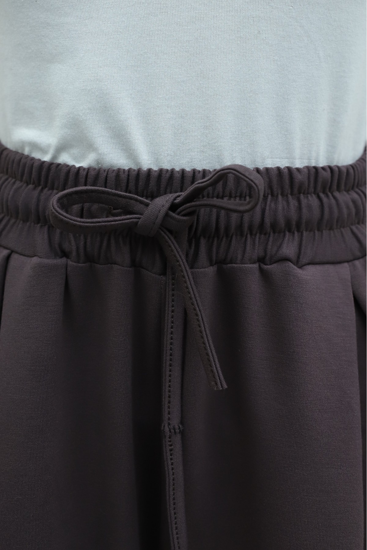 Culottes with Elastic Drawstring Waist and Dual Pockets  -Brown