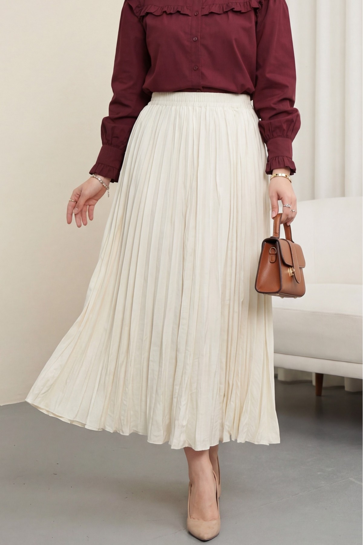 تنورة واسعة بخصر مطاطي  -أبيض سكري