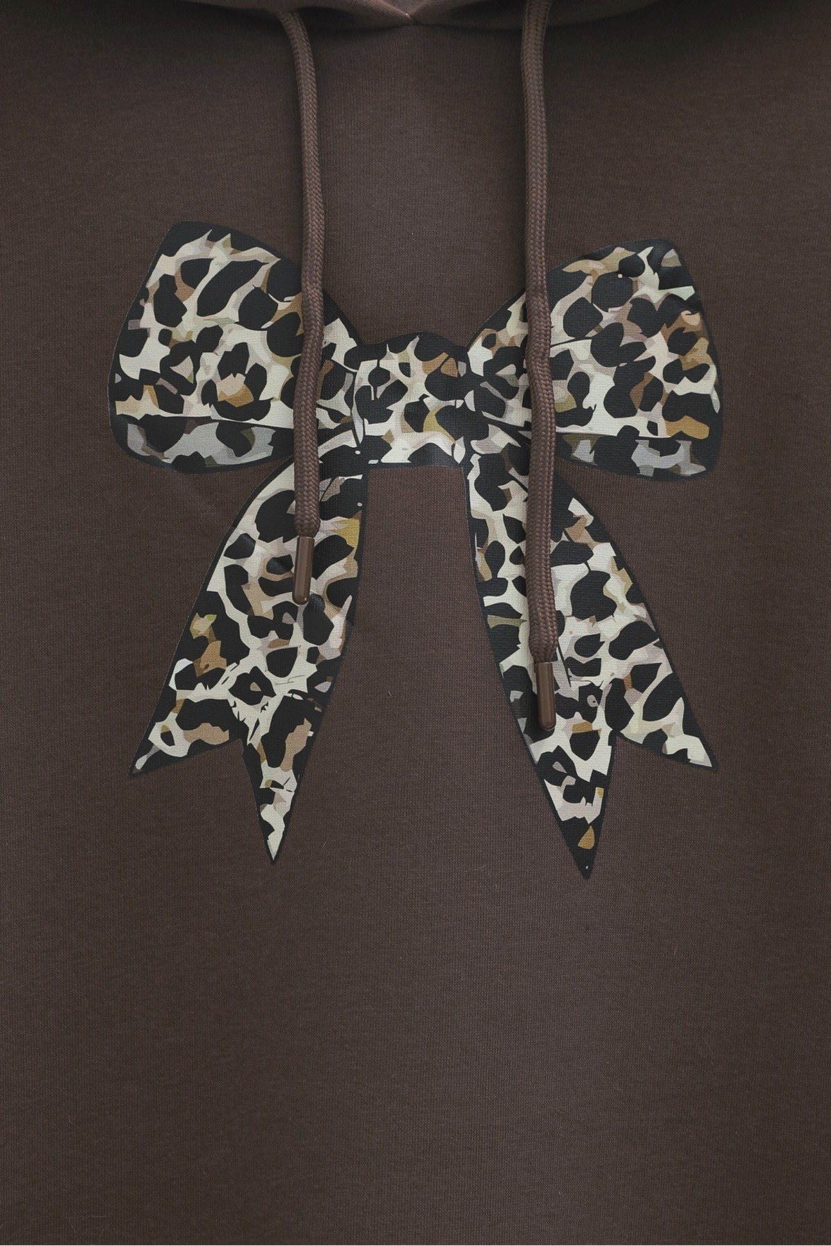 سترة قطنية بغطاء رأس وتفاصيل فيونكة  -بنى