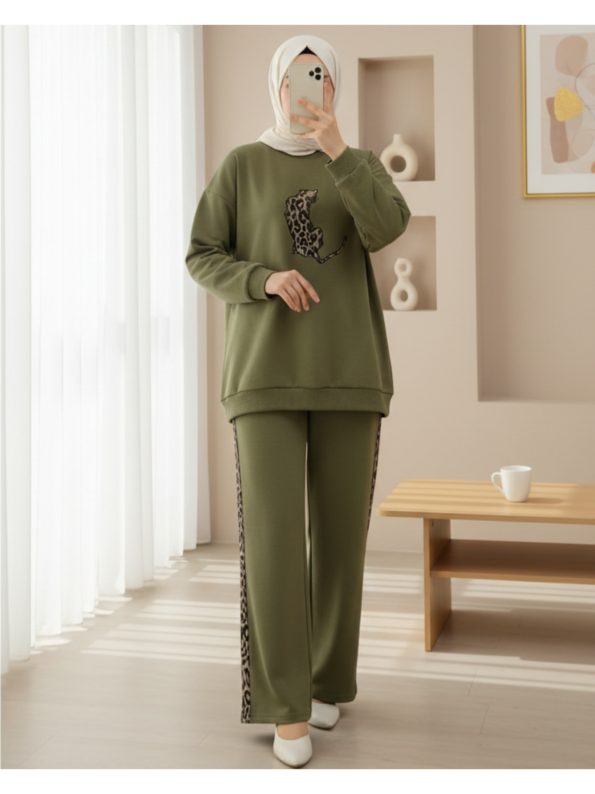 Leopar Figürlü Ve Desenli Pantolonlu Scuba Takım  -Zeytin