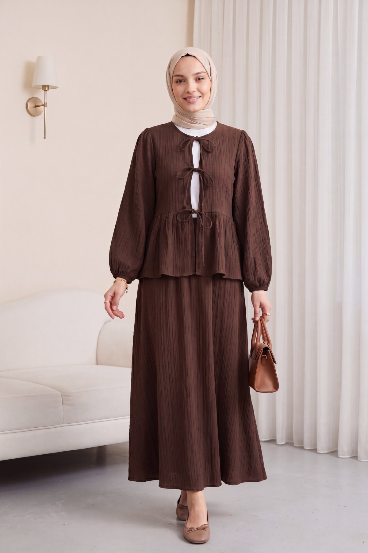 Front-tie, elasticated sleeve, crinkle kimono set with skirt. -Brown
