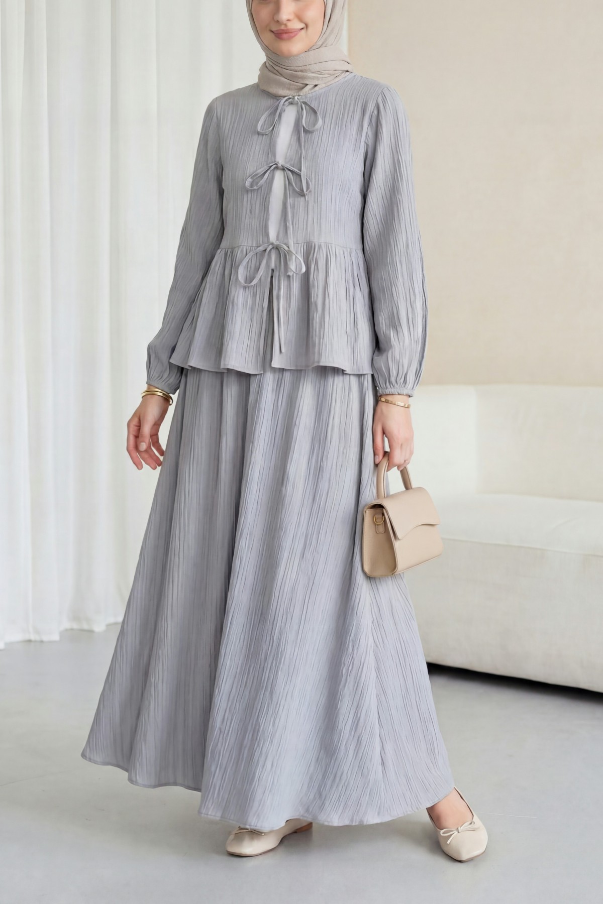 Front-tie, elasticated sleeve, crinkle kimono set with skirt. - Light grey