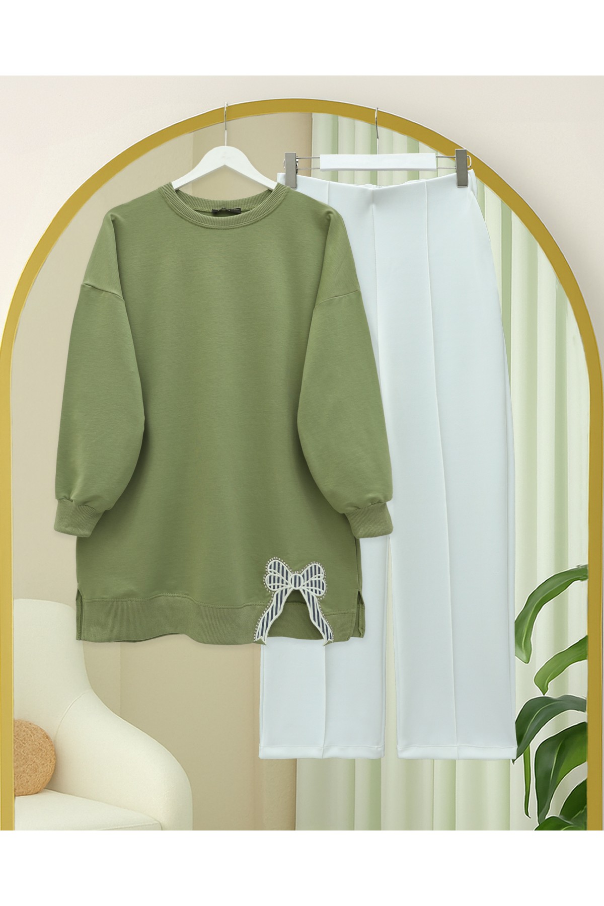 Loose Combed Cotton Tunic with Round Neck and Bow Detail -Cagla Green