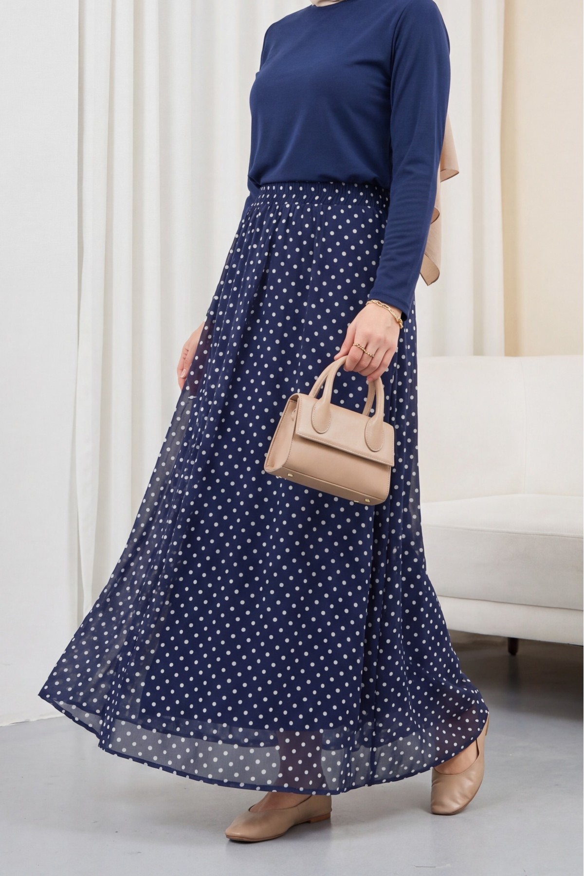 تنورة شيفون منقطة بخصر مطاطي وبطانة -كحلي