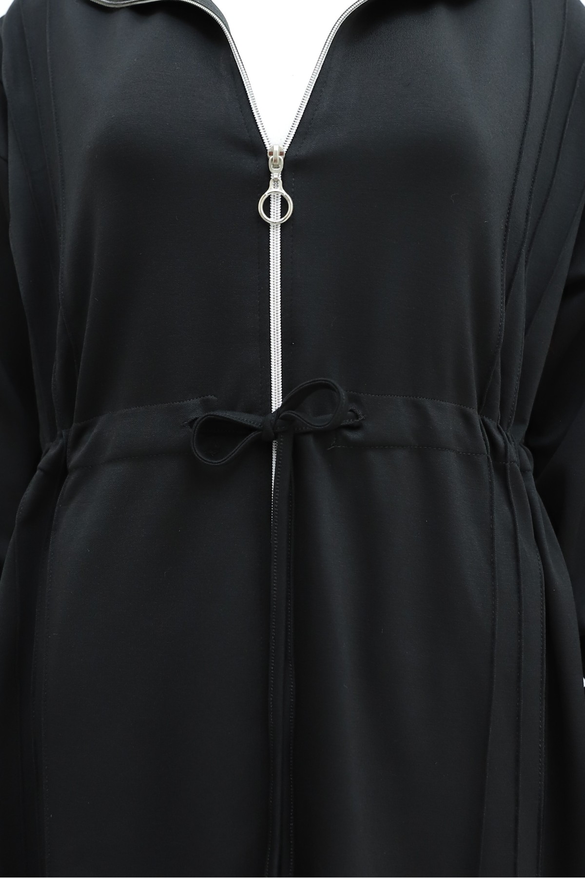 Oysho Set with Wide-Leg Trousers, Featuring a Drawstring Waist and Zipper Detail -Black
