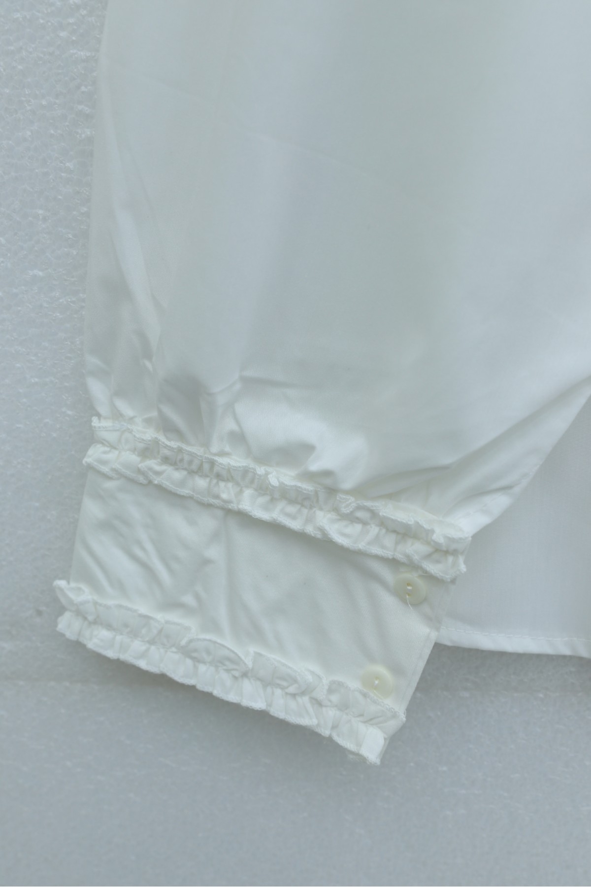 Peter Pan Collar Ruffle Detail Buttoned Ribbed Balloon Sleeve Poplin Shirt -White