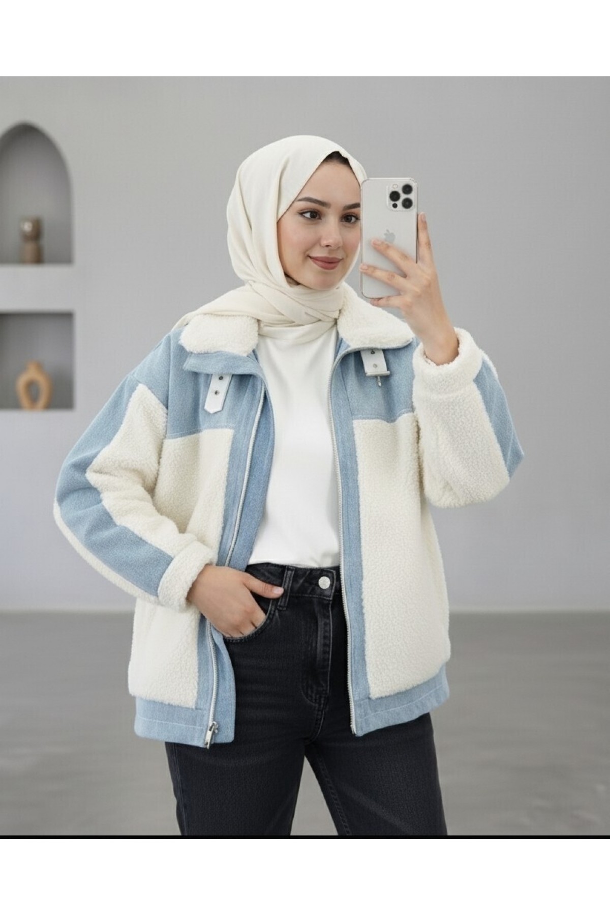 Kot Detaylı Astarlı Cepli Peluş Mont -Beyaz
