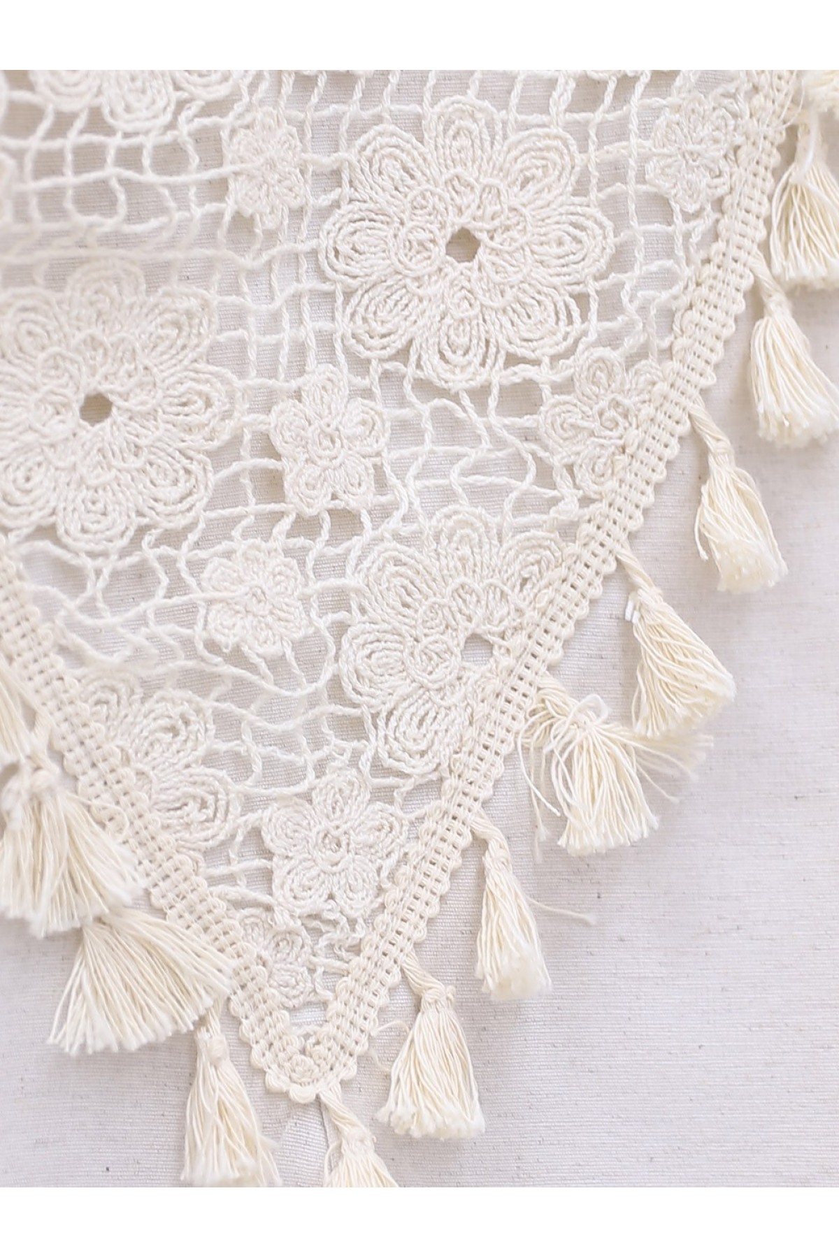 Önü Püsküllü Dantelli Eteği Fırfırlı Tunik -Taş