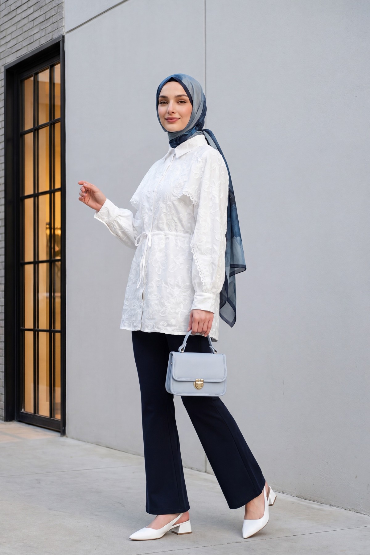 Lace-Detailed Embroidered, Belted, Lined Thin Linen Tunic -White