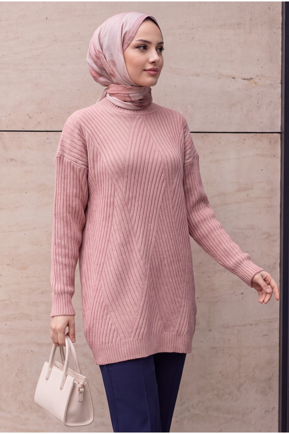Execution Knitting Diamond Patterned Knitwear Tunic   -Powder
