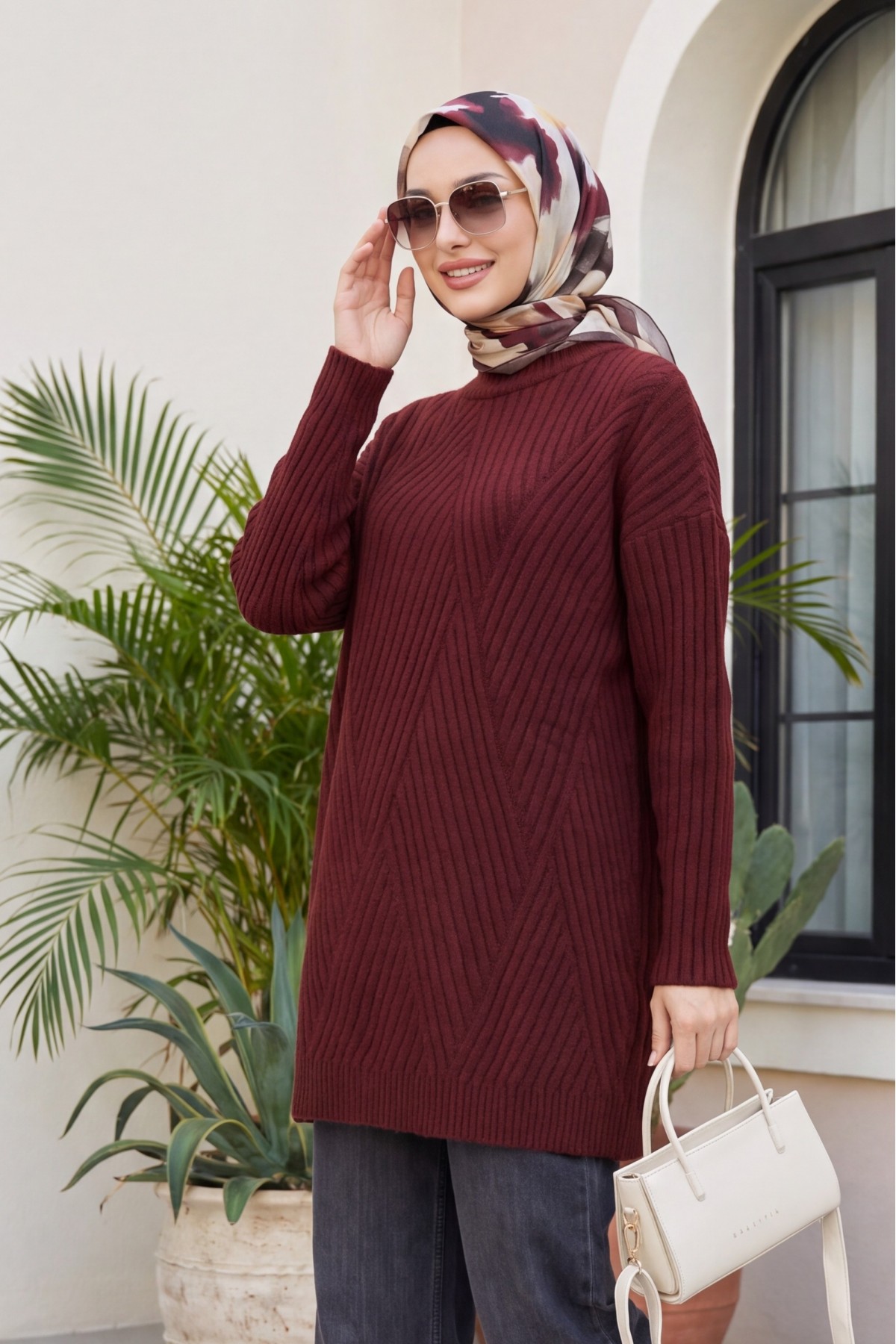 Execution Knitting Diamond Patterned Knitwear Tunic   -Damson